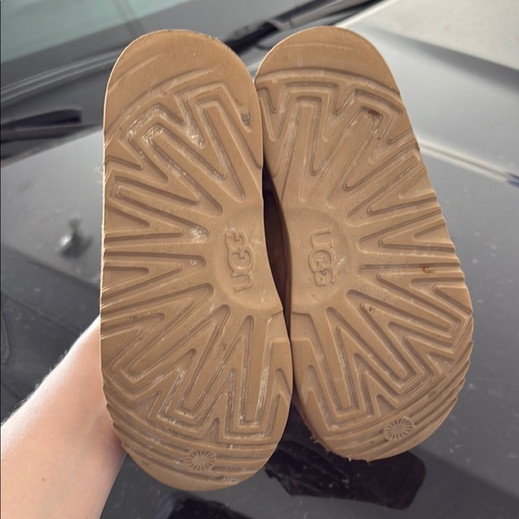 UGG Chestnut Shearling Ankle Boots - Picture 2 of 5